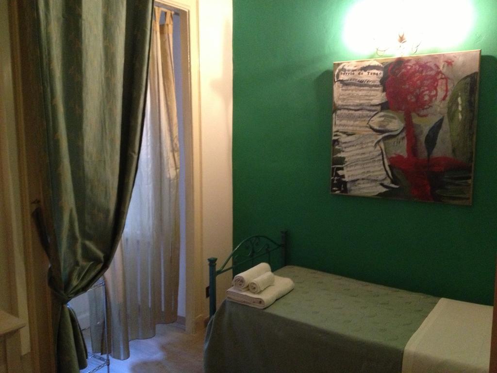 B&B Domus Dei Cocchieri Palermo Exterior photo